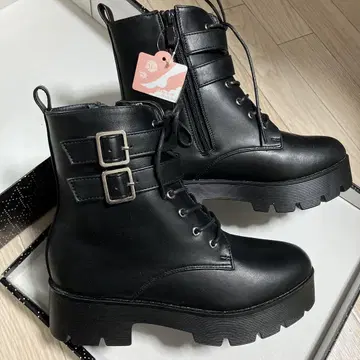 Mafmof 레이스업 통굽 부츠