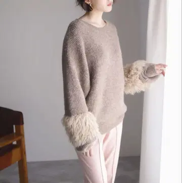 Lallia Mu 라리아무 퍼 슬리브 니트 스웨터 블랙