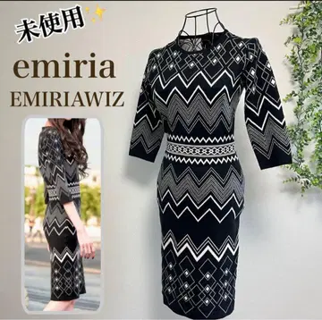 [ 미사용 ] emiria 에밀리아 위즈 모노그램 자카드 니트 원피스
