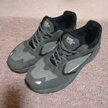 [문스타] 810s STUDEN 차콜 28cm