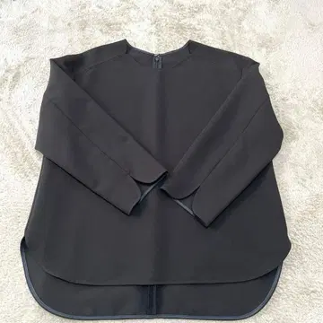 CHlGNON 블랙 긴팔 프리 사이즈