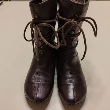 Clarks active AIR 가죽 숏부츠 다크 브라운
