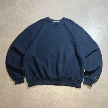 Champion 앞V 맨투맨 무지 네이비 챔피온