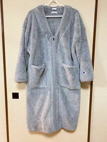 emmi x Champion 보아 롱 코트 그레이