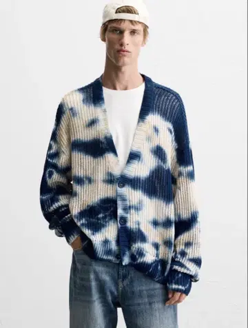 자라 TIE-DYE PRINT CARDIGAN 타이다이 프린트 가디건