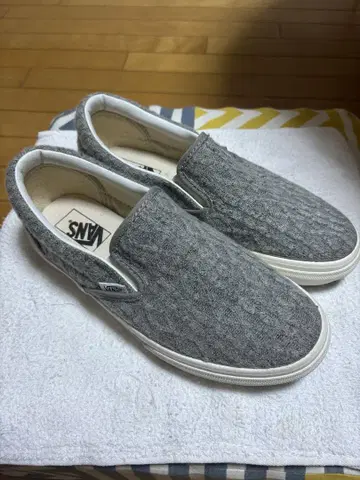 VANS 그레이 슬립온