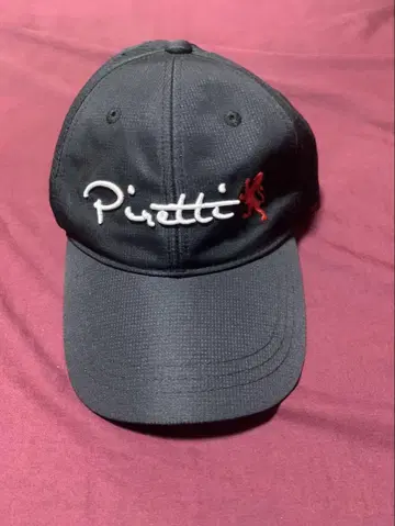 Piretti 블랙 캡
