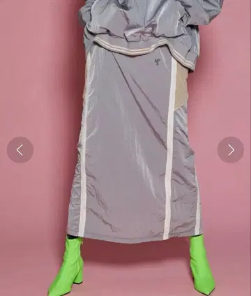 MAISON SPECIAL 사이드 라인 나일론 타이트 스커트