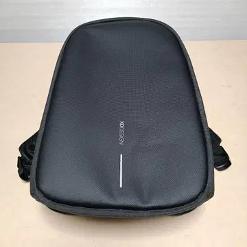 새상품급 XD DESIGN 백팩