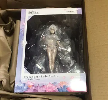FGO 레이디 아발론 1/7 스케일 피규어