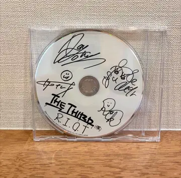 THE THIRD (가) 친필 사인 R.I.O.T CD