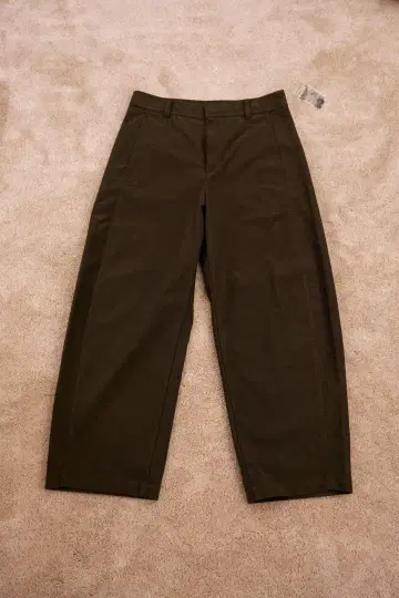 유니클로 저지 배럴 레그 팬츠 OLIVE XL 사이즈