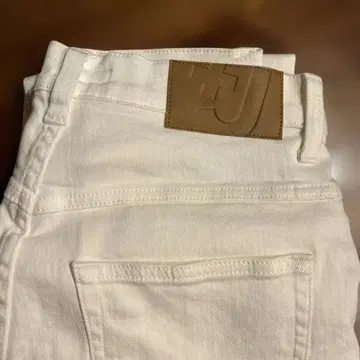 UNIQLO 화이트 스트레이트 데님 29
