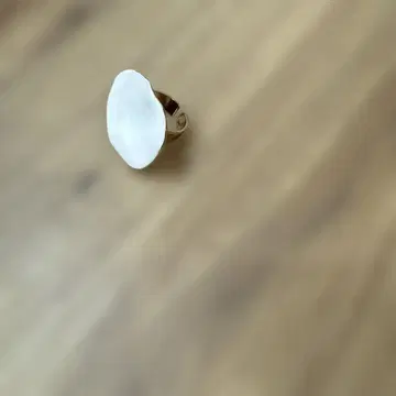 화이트 라운드 링