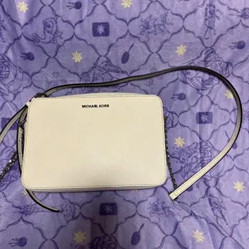MICHAEL KORS 화이트 숄더백