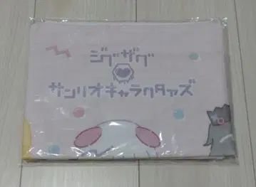 진 천지개벽 집단 지그재그 산리오 콜라보 페이스 타월