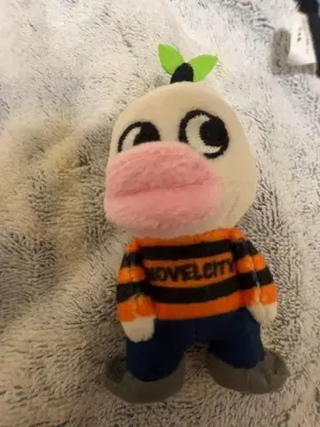 Novelbright 저스틴 봉제 인형 키링