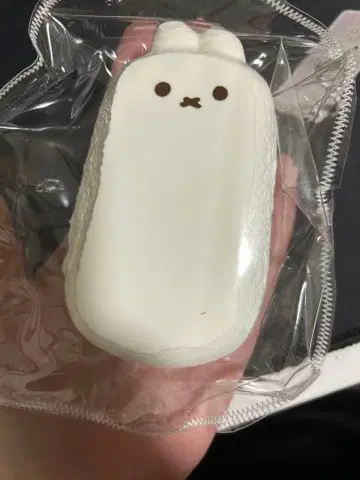 [ 미사용 새상품 ] 토끼모찌 수감 해외 스퀴즈 찰칵찰칵