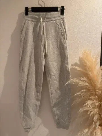 [새상품급] lulu lemon 플리스 조거 팬츠 XS 그레이