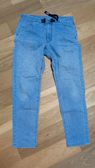 THE NORTH FACE 웨빙 벨트 데님 팬츠