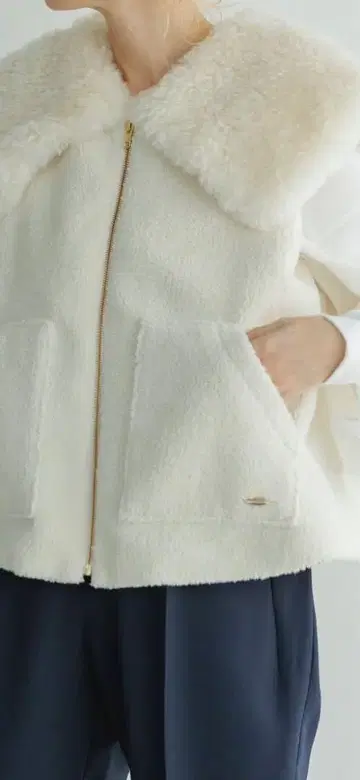 센 퍼 화이트 베스트