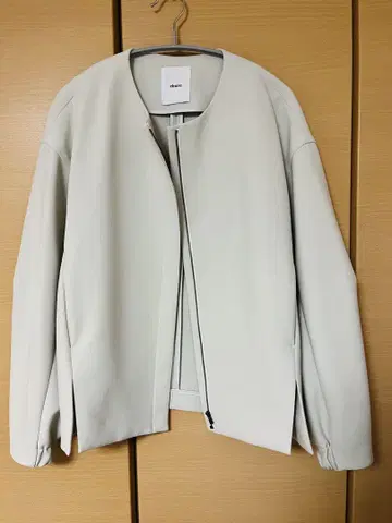 에브르 라이트 그레이 그레이지 노카라 코트 자켓