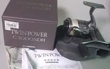 초레어 미사용 시마노 11 트윈파워 C3000SDH 더블 핸들 유메야