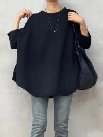 BEARDSLEY 니트 콤비 종이상자 풀오버 [ 블랙 ]