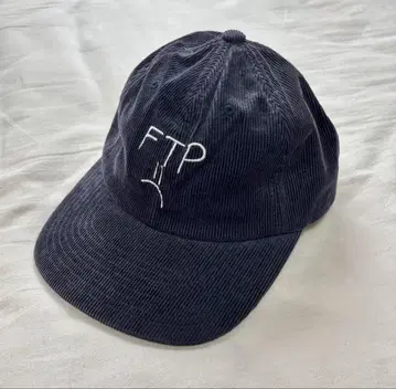 FTP HUF 골덴 캡 콜라보