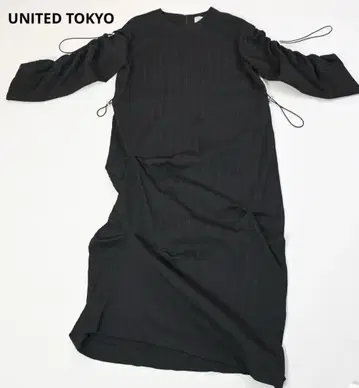 307 UNITED TOKYO 드로스트 플리츠 원피스 셔링