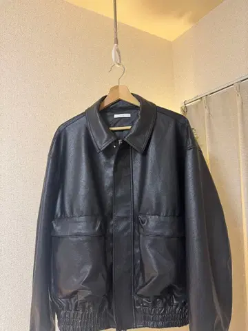 ARTIFICIAL GRAIN SHORT BLOUSON