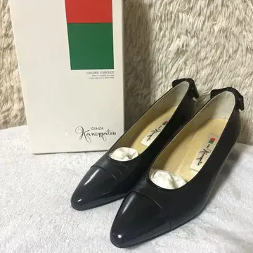 긴자 카네마츠 블랙 스틸레토 펌프스