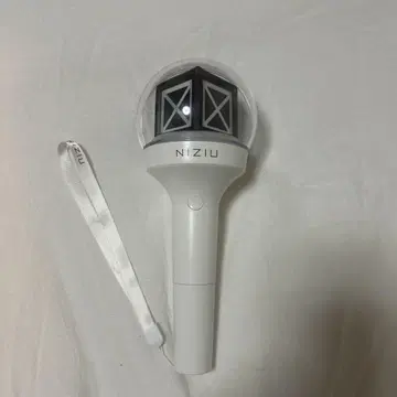 NiziU 응원봉