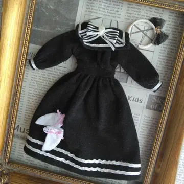 제니 세일러 카라 블랙 드레스 세트