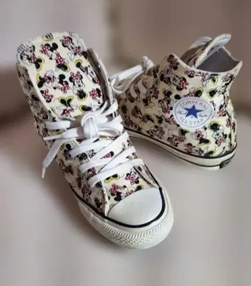 디즈니 미니 마우스 하이컷 스니커즈 25cm