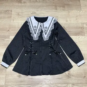 MARS 마즈 십자가 자수 셋업 스트라이프 하자 있음