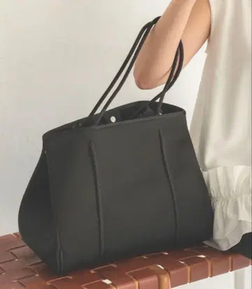 네오프렌 토트백 파우치 포함