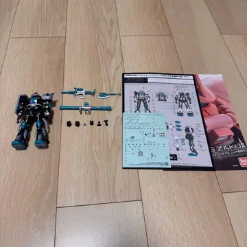 rg 하츠네 미쿠 자쿠 완성품