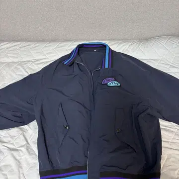 계속 한밤중이면 좋을 텐데 ZTMY 나일론 자켓 네이비