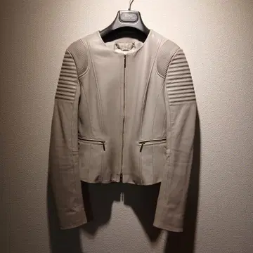 라이트 그레이 가죽 자켓