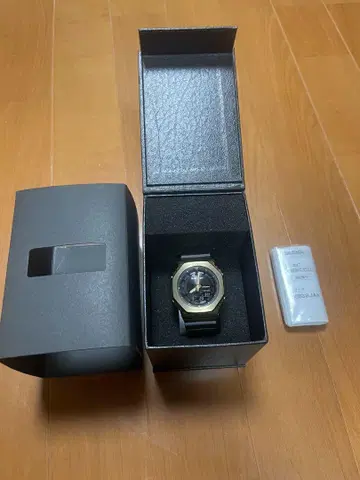 G-SHOCK GM-S2100GB-1AJF 골드/블랙