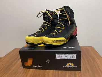 LA SPORTIVA 등산화 사이즈 44 블랙/빨간색/노랑