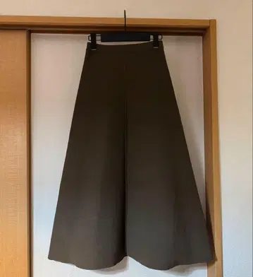 새상품급 L'Appartement Flare 니트 롱 스커트 34 브라운