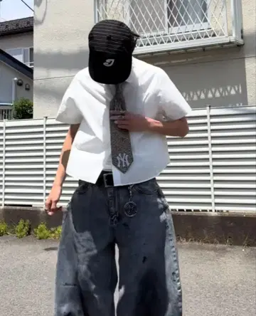 스트릿 스타일 크롭 T셔츠 S