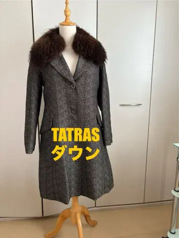 [새상품급] TATRAS 다운 코트/사이즈 2 /헤링본/퍼 포함