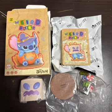 TOP TOY WEIRD DIARY 스티치