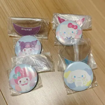 산리오 PVC 클리어 케이스 포함 캔뱃지 푸니큐큐 디자인 묶음 판매