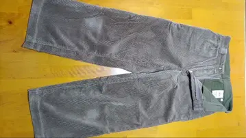 단톤 브라운 코듀로이 팬츠