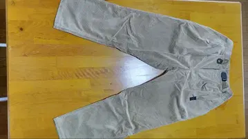 그라미치 베이지 테이퍼드 팬츠