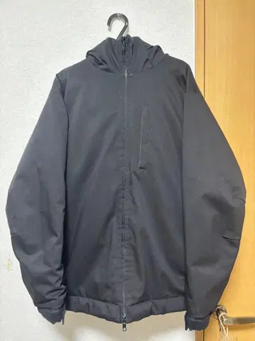 BEAMS 울 다운 자켓 블랙 남성용 S